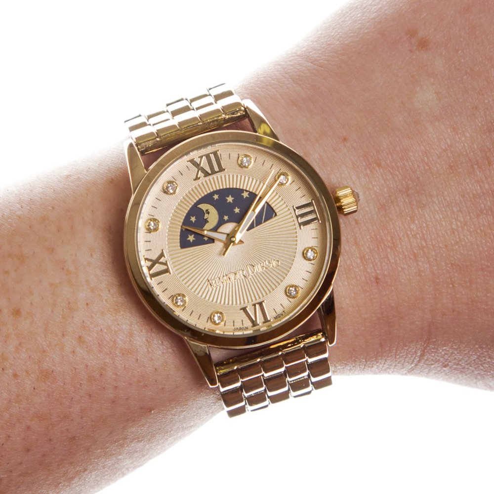 Casual Moon Phase Dial Leather Watch